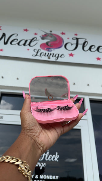 Put’em up lash case